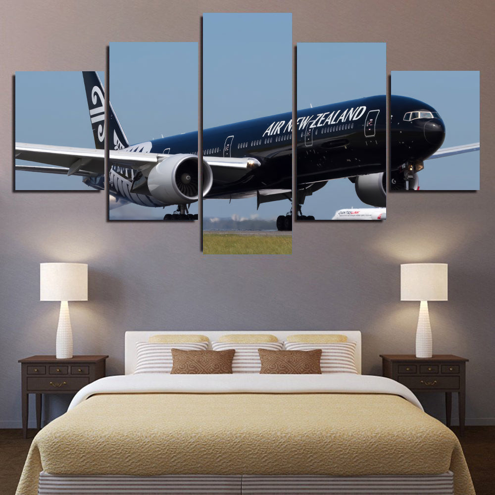 Air New Zealand 777 All Black Livery 1JP359