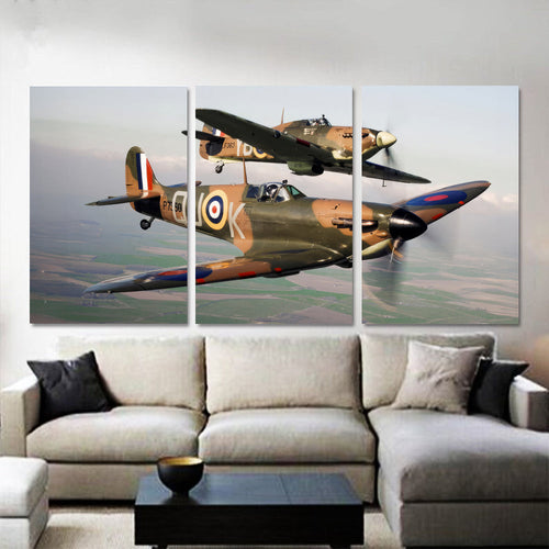 2 Hawker Hurricanes in flight 1JP563