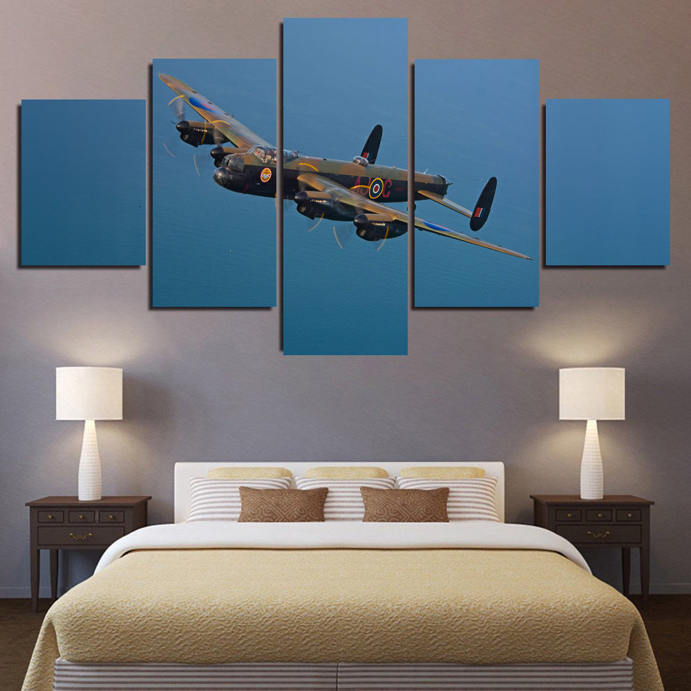 Avro Lancaster in Flight 1JP581