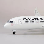 47cm 1/160 LED & Non LED Qantas 787-9 Model Plane