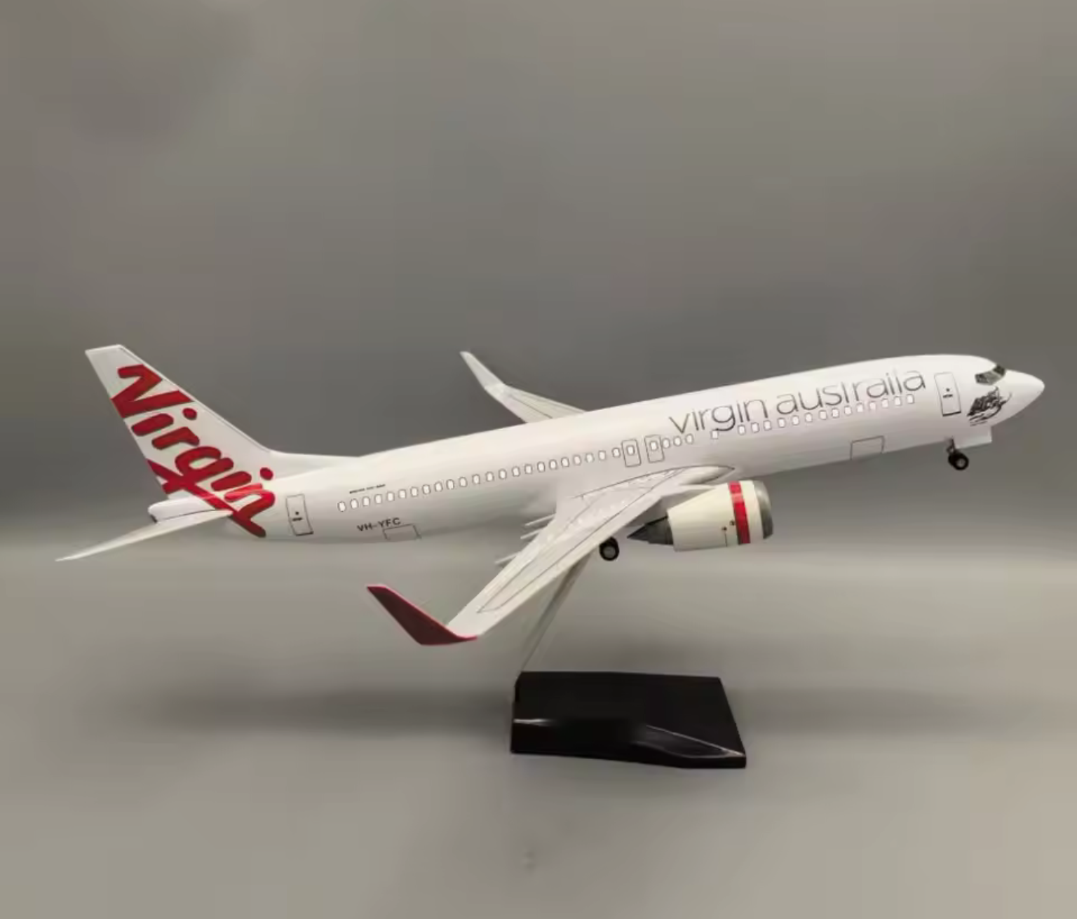 47cm 1/160 LED & Non LED Virgin Australia 737-800 Model Plane