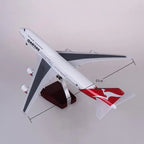 47cm 1/160 LED & Non LED Qantas 747-400 Model Plane
