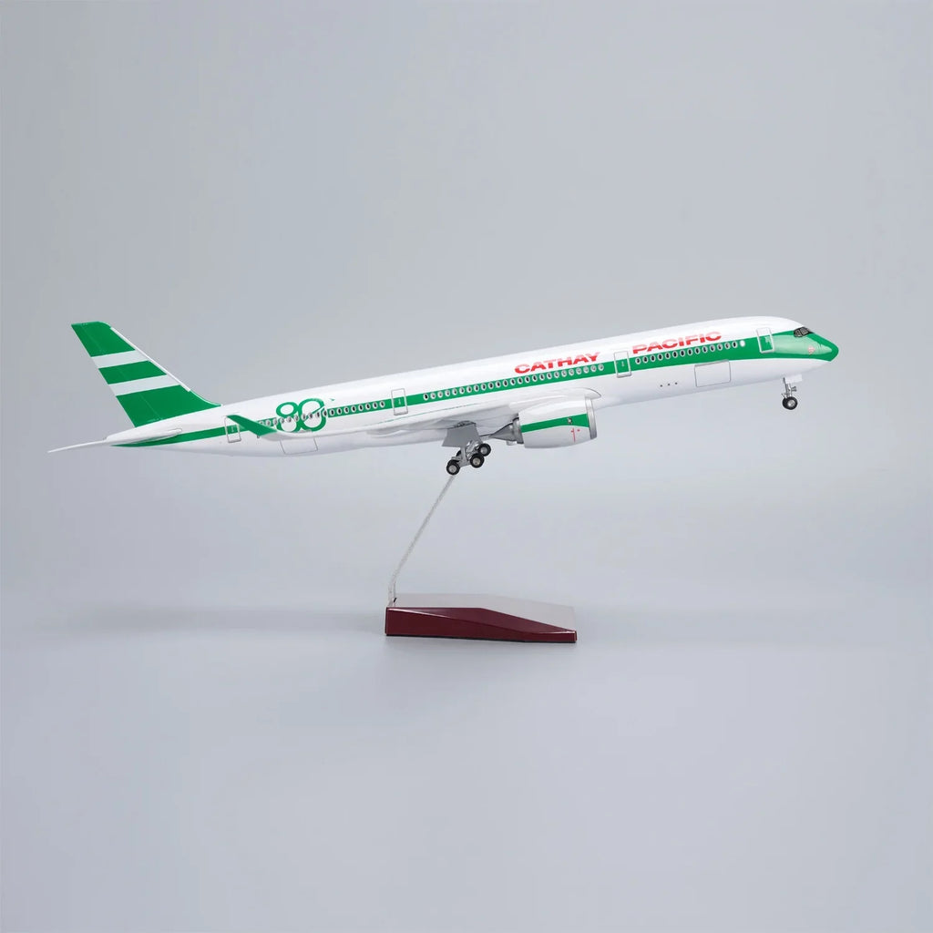 Cathay Pacific 80th Anniversary Airbus A350 47cm 1/160 LED & Non LED Model Plane